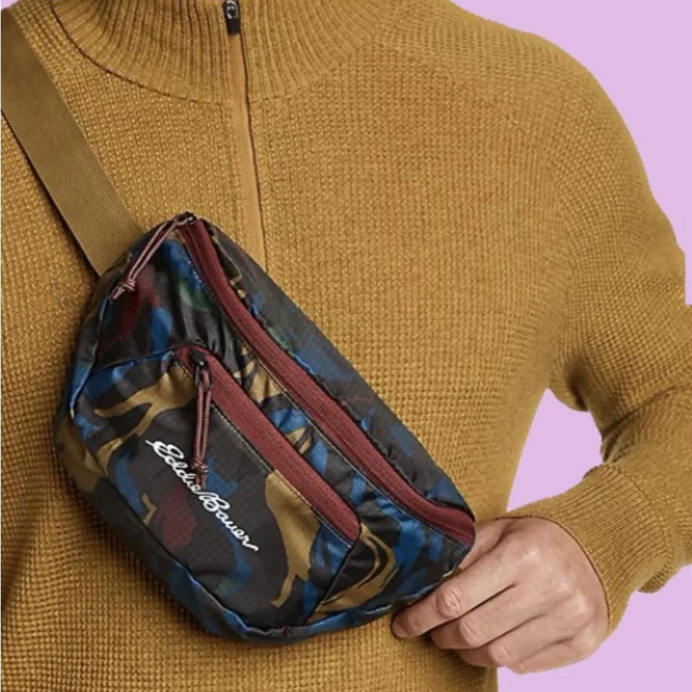 Eddie Bauer Blue and‎ Brown Belt Bag